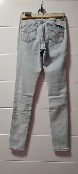 Дънки нови -Cavlin Klein -26разм-85лв