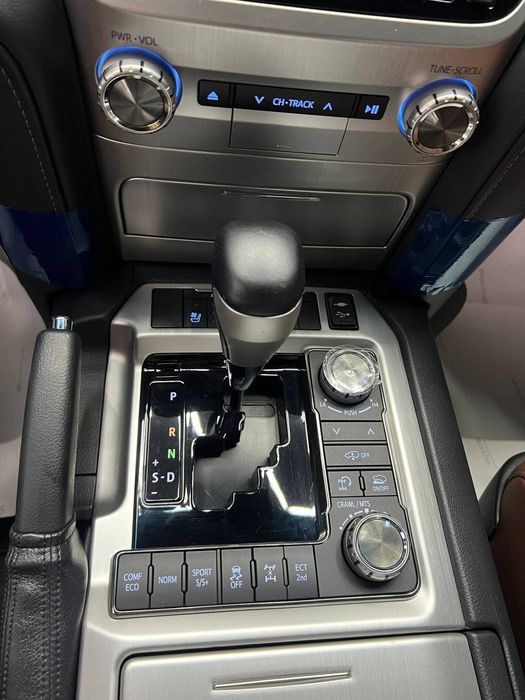 Toyota Land Cruiser Prado 200