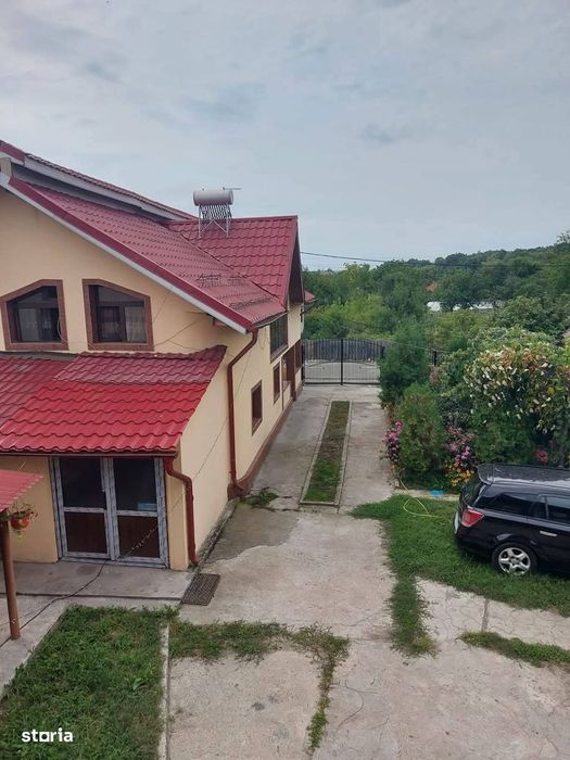 Propietate de vanzare