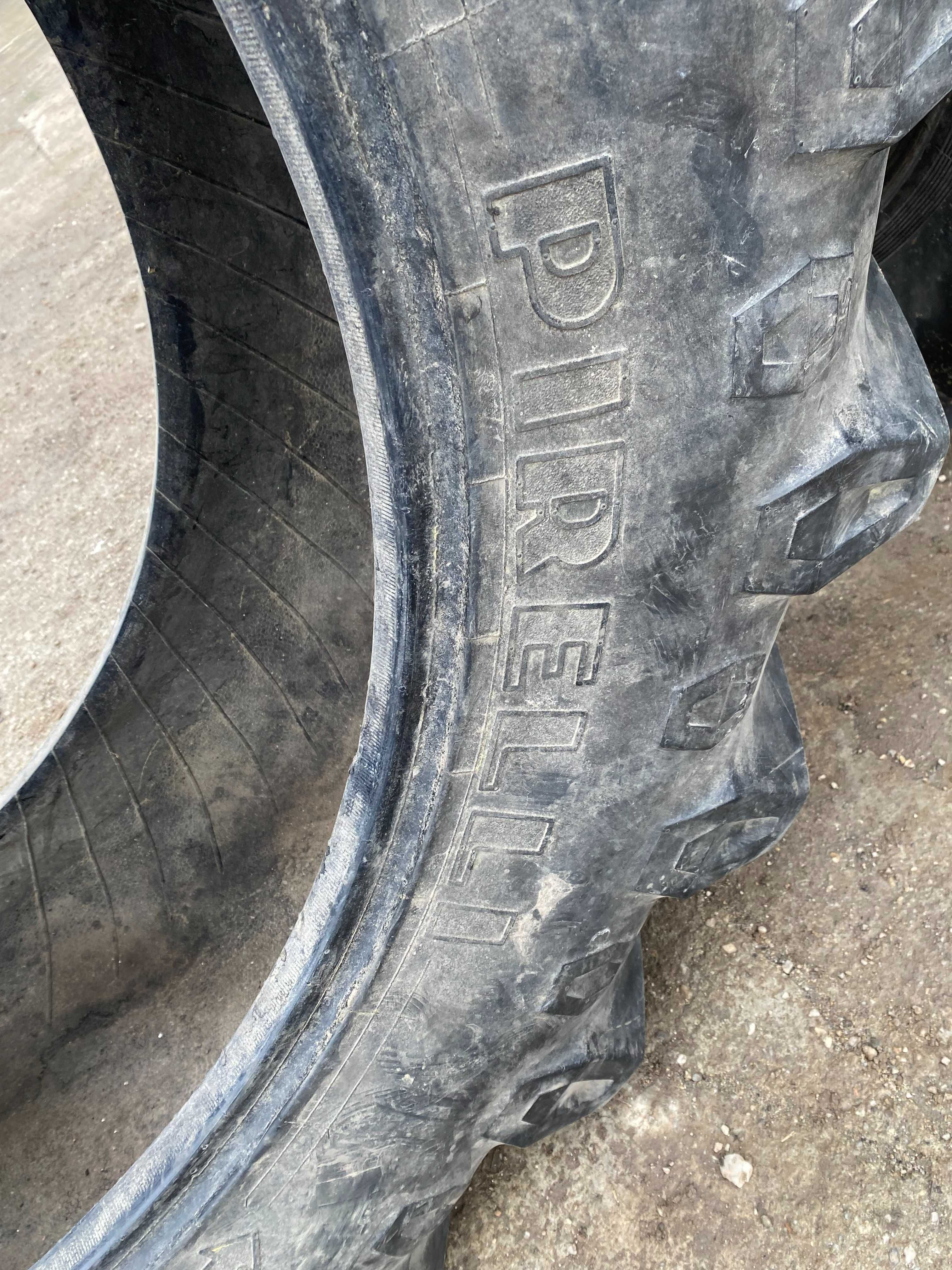 Cauciuc de tractor 520.70 R38 Pirelli