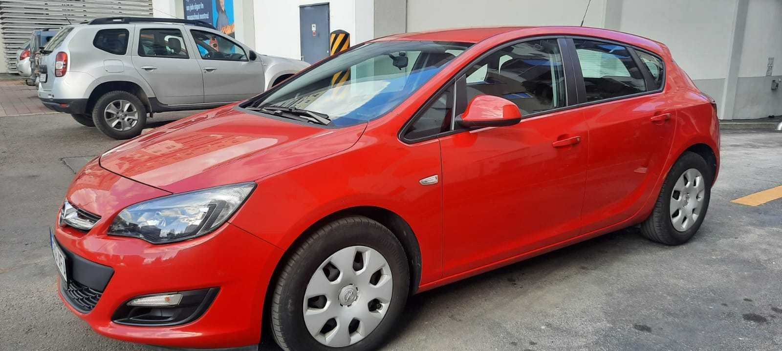 Opel Astra J 2015 Benzina 82066KM