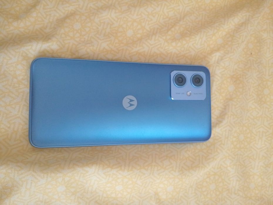 Model impecabil cu baterie mare