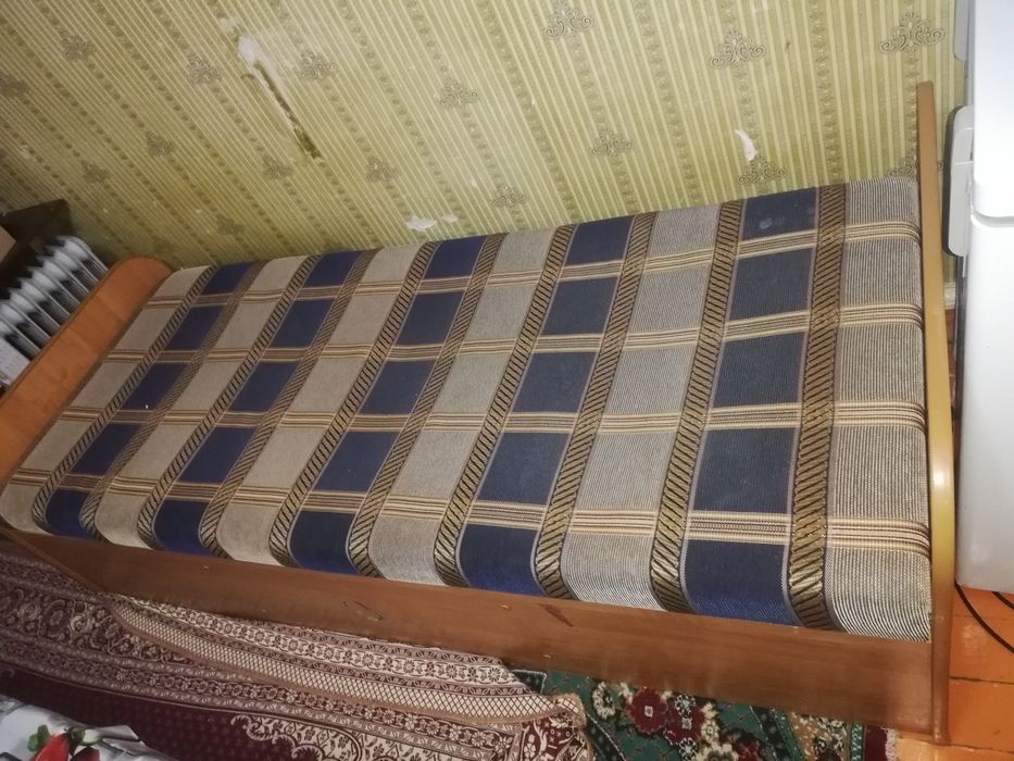 Продам кровать односпальная