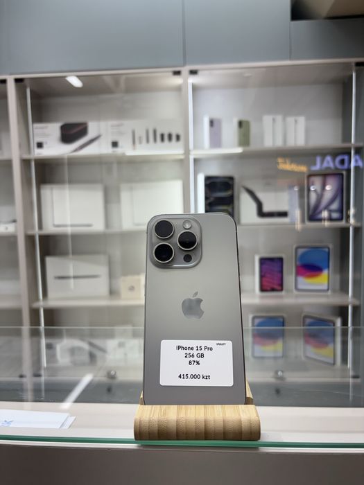 Iphone 15 pro, 256гб, емкость аккумулятора 87%
