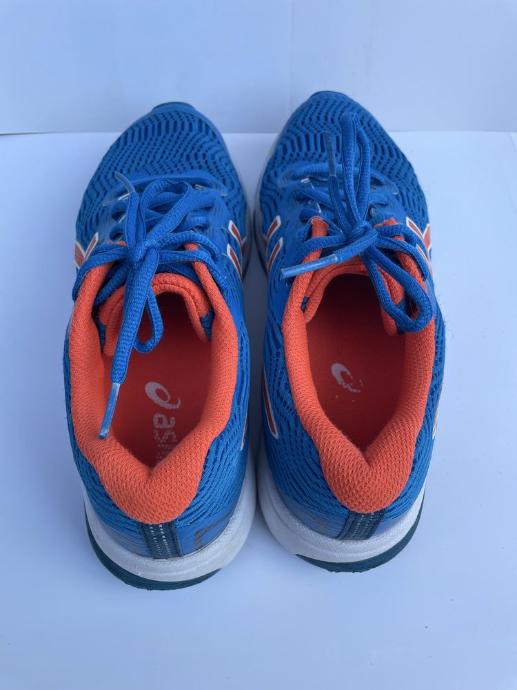 Детски маратонки ASICS