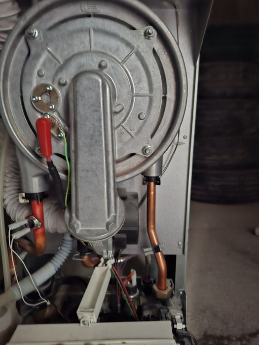 Vând  centrală romstal habitat