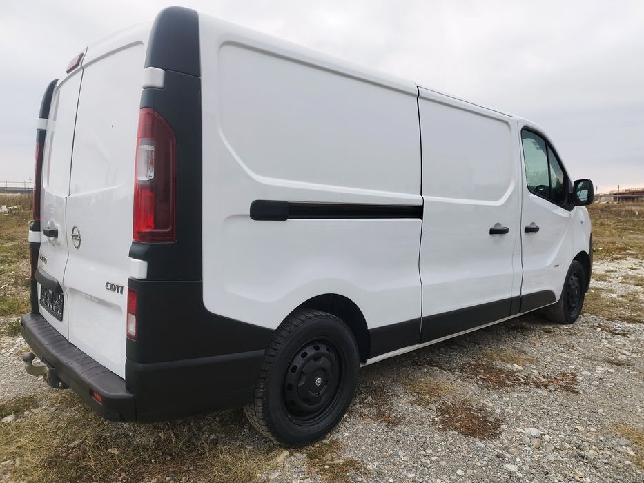 Opel VIVARO an 2015, motor 1,6 diesel, 120 cp, euro 5