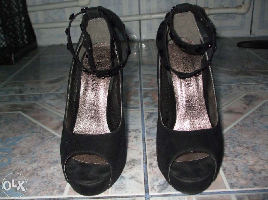 Sandale antilopa negre - reducere 25% la pretul afisat