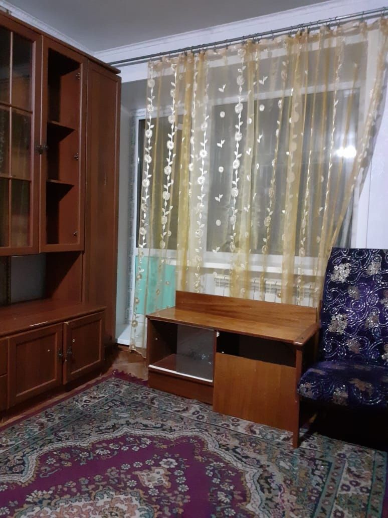 Сдам  1ком в 5 микр, без комм. Услуг в г. Риддере