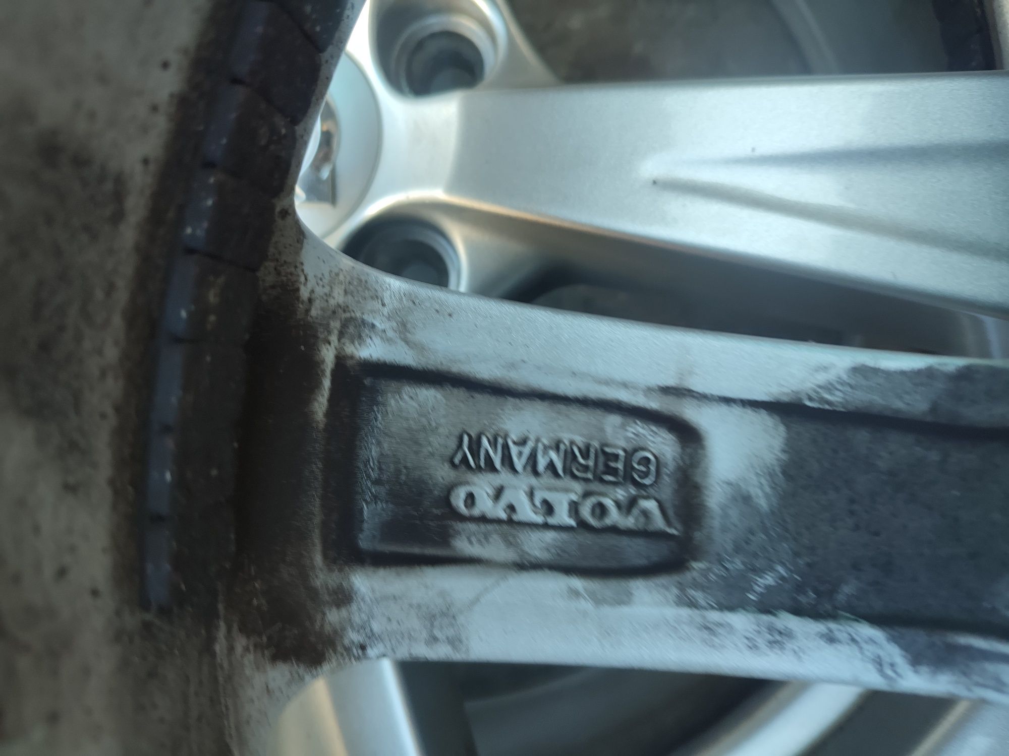 18" оригинални алуминиеви джанти за Volvo...