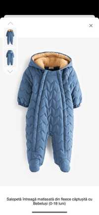 Salopeta bebe de la NEXT matlasata din fleece 6-9 luni ( 74 cm)