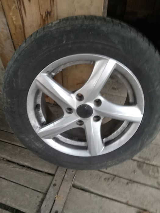 Vând Jante de aluminiu Renault megane.