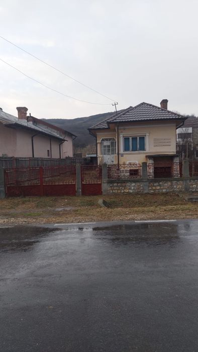 Casa de vanzare Stefanesti