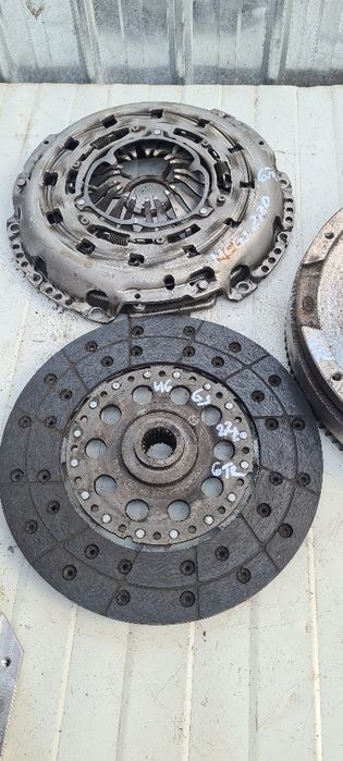 Volanta cu masa dubla mazda 6 gj 2012-2016 6 trepte