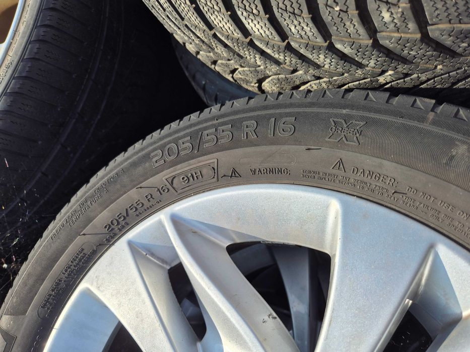 Roti Jante Anvelope VARA 5x114.3 16'' 205/55/16 OEM RENAULT MEGANE