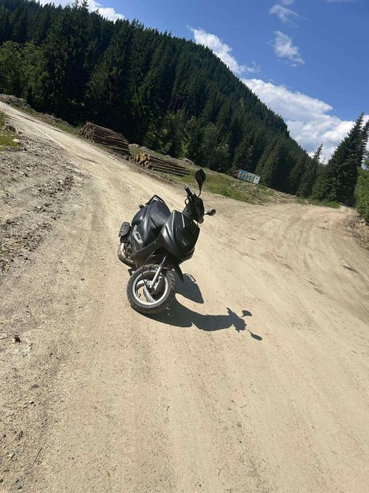 Vând Scuter TGB motor 80cc