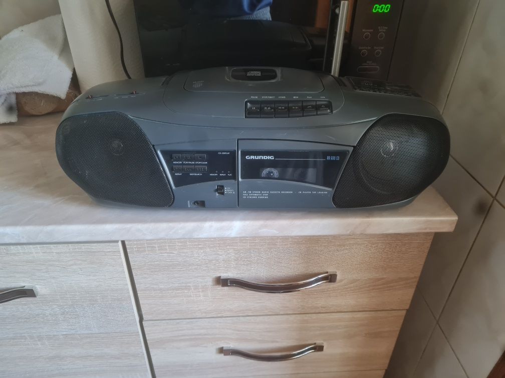 Casetofon Grundig rr 600 cd