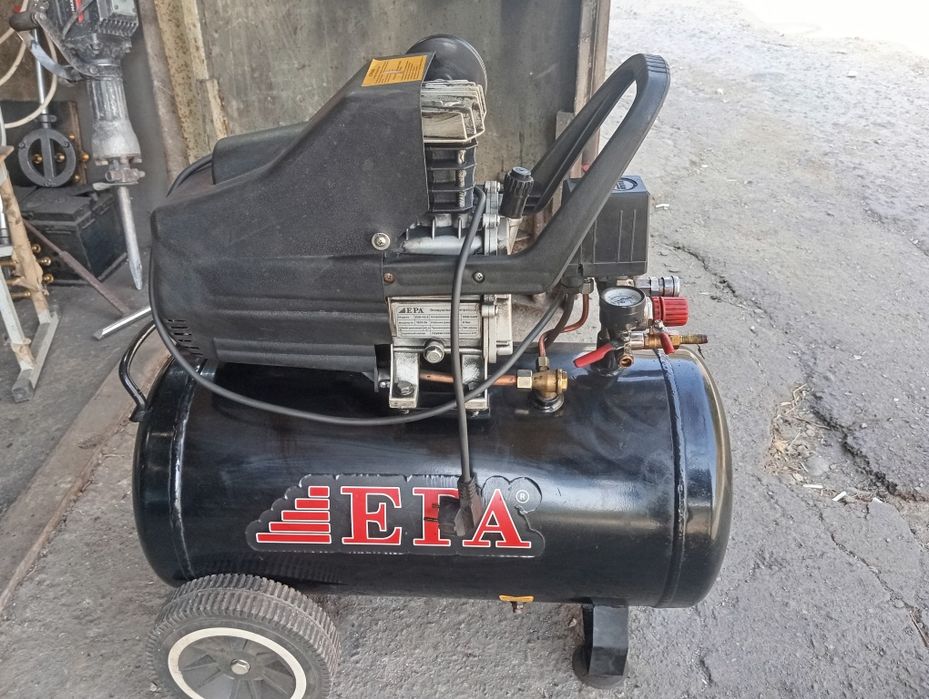 Компрессор 42 л EPA