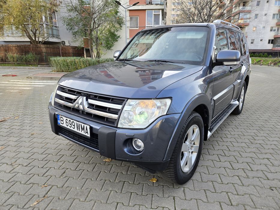 Mitsubishi Pajero 7 Locuri Automat Extra Full Stare Perfecta Unic Prop