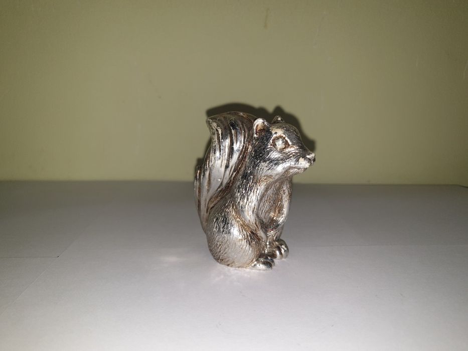 miniatura veverita argint laminat Italia