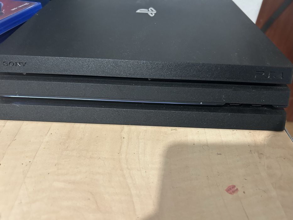 vand playstaion 4 pro