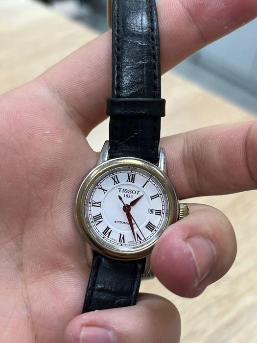 Tissot T085207A (A4)
