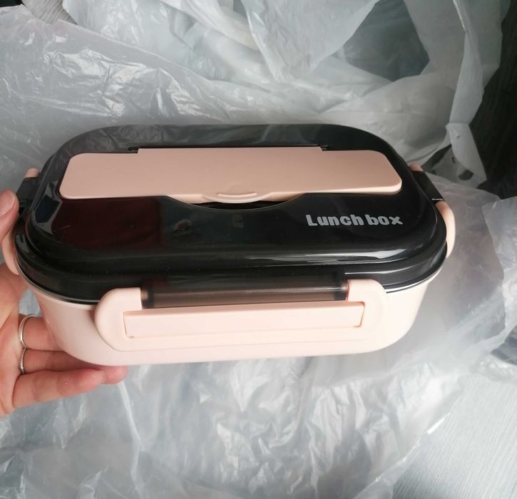 Lunch box-cutie pentru prânz la serviciu noua