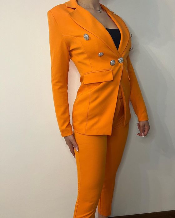 Lichidare stoc-costume/colanti etc