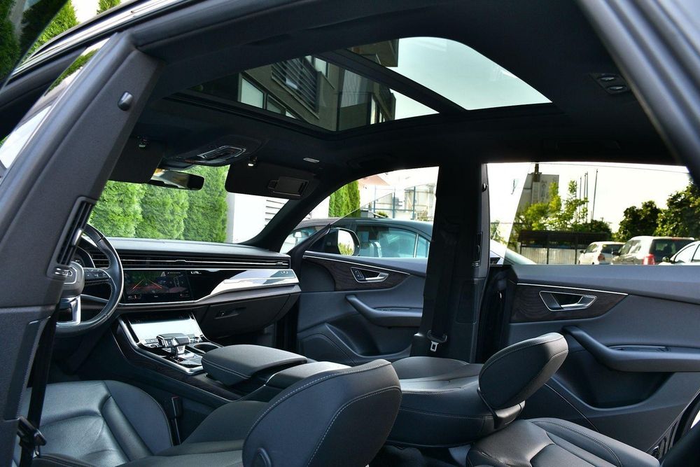 Audi Q8 55 S-Line 2021