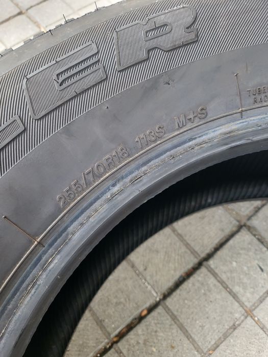 Зимни гуми Bridgestone Dueler 255/70/18