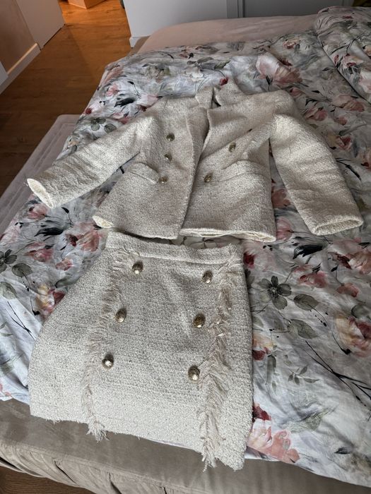 Зимен комплект сако с пола Sara Sweidan