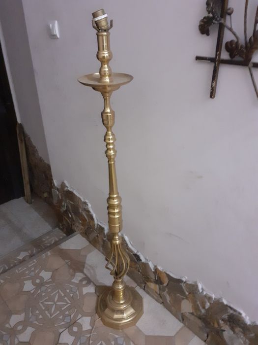 Lampadare   bronz retro