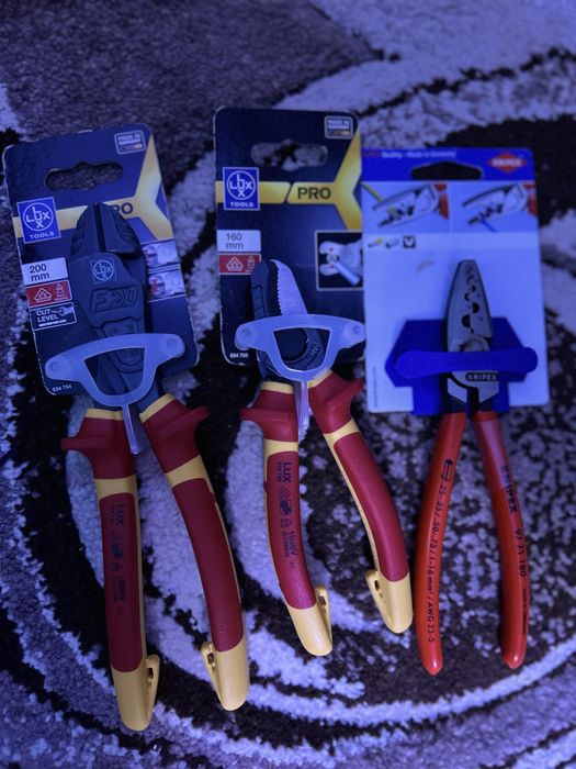 Clesti knipex si lux tools