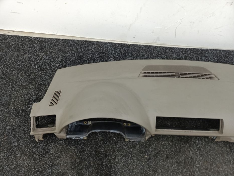 Dezmembrez Plansa bord de pe Audi A4 B6 2001-2005