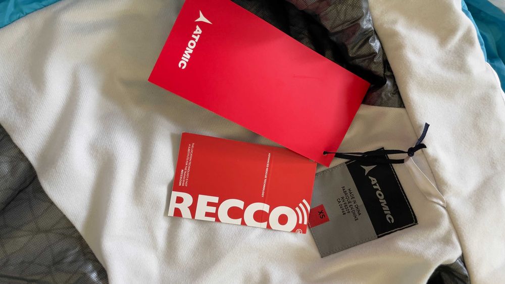 Чисто ново оригинално дамскo ски яке ATOMIC Treeline 2L Flex с етикети