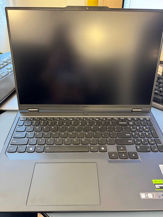 Laptop Gaming Lenovo Legion Pro 5 16IRX9