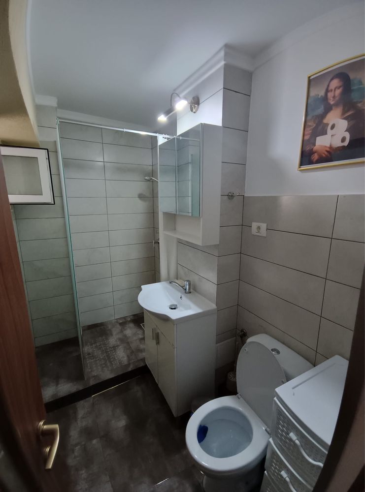 Garsonieră de închiriat, zona Cetate