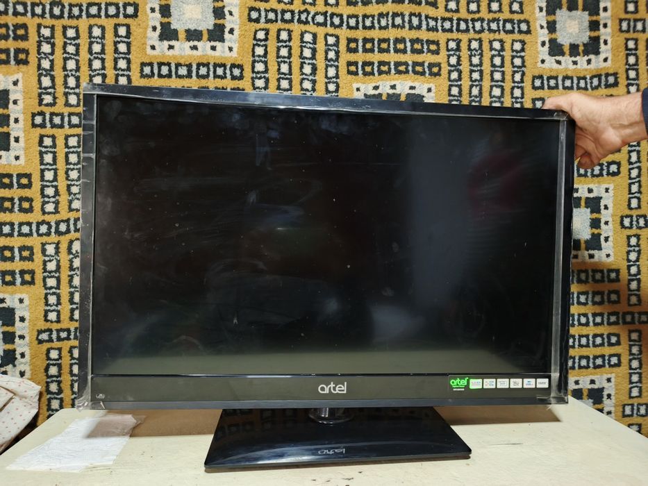Телевизор Artel 32 дюйма