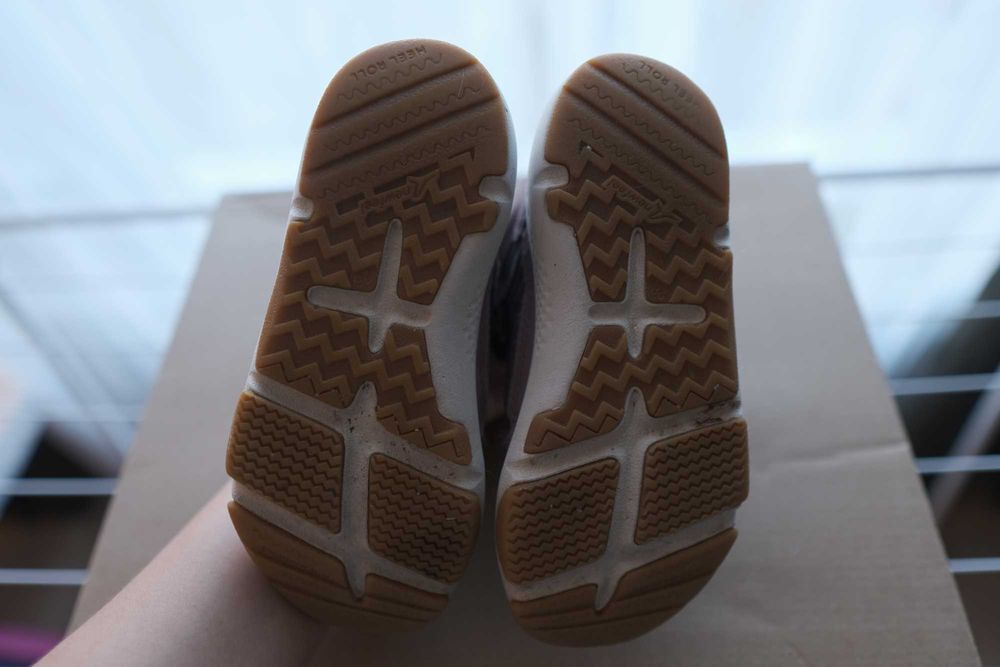 Nike Air и непромокаеми Боти за момичета
