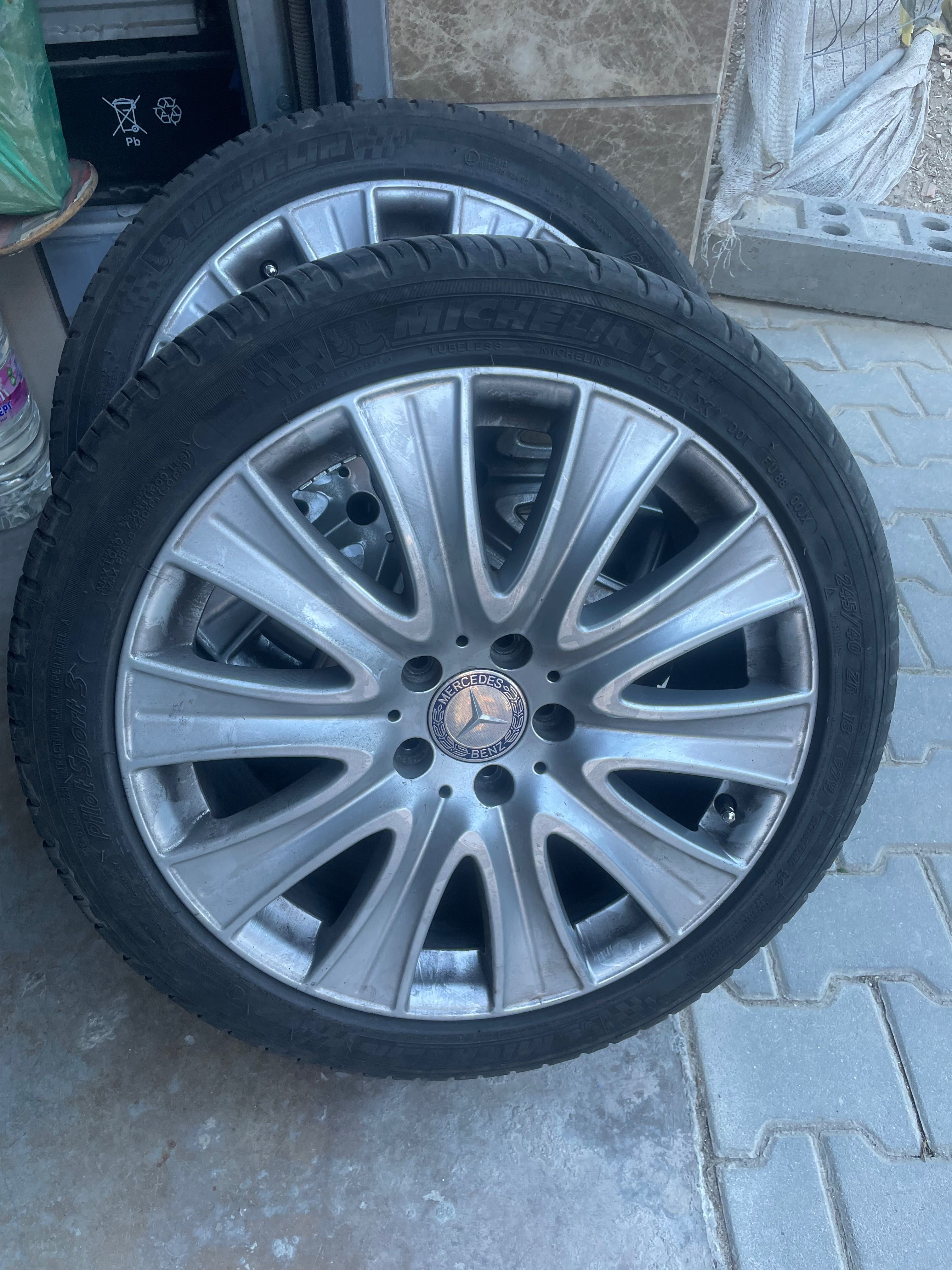 Оригинални джанти 18" Мерцедес с летни гуми 245/40 18" _W205*W204*W222