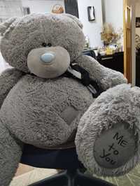 Большой медведь Тедди выглядит как на фото
