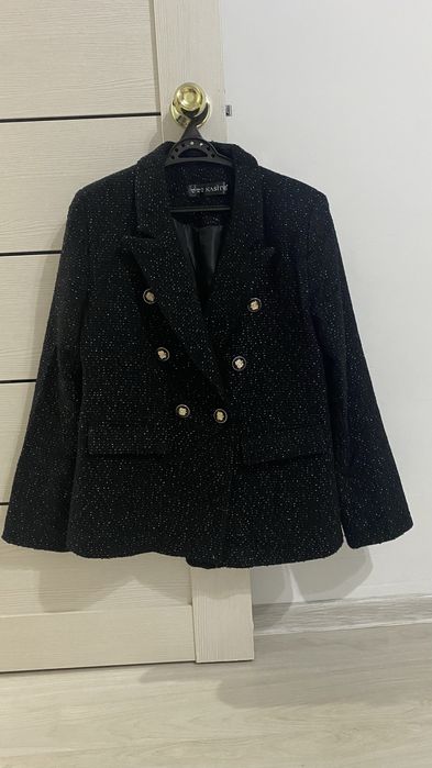 Женский пиджак одевала 1-раз размер 46/48