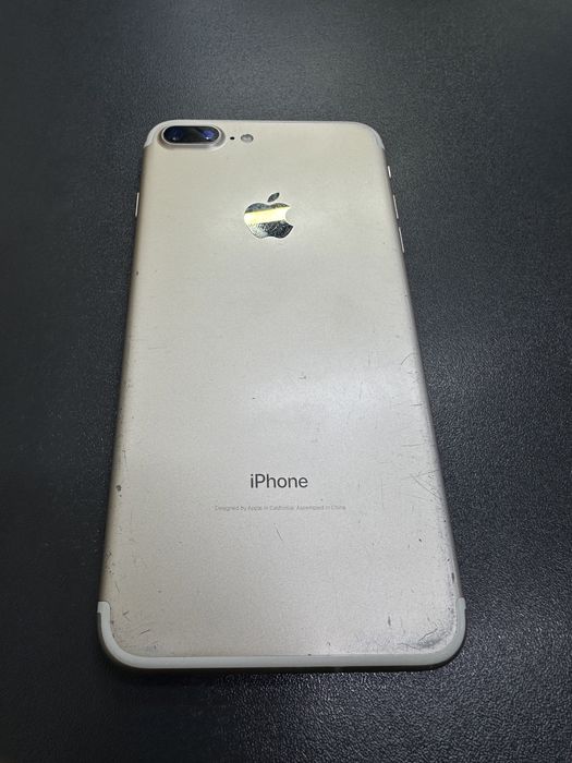 Iphone 7 plus 32 talik aybi rasmda azgina cha chuqalri bor baterya usl