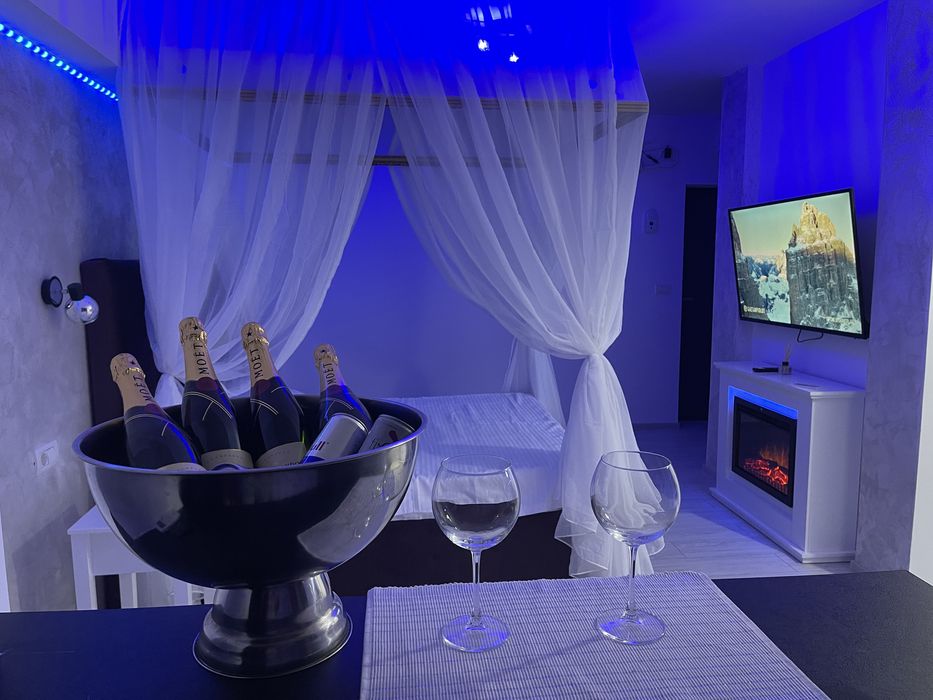 Regim hotelier lux