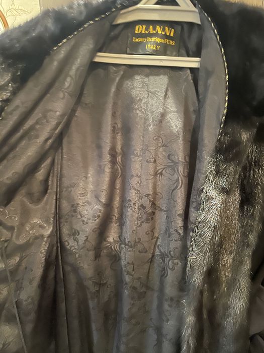 Продам норковую шубы в идеальном состоянии