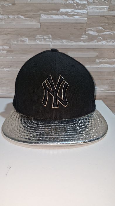 Sapca rara Yankees metallic slither