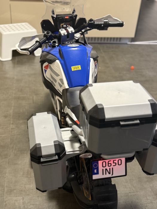 Motocicleta electrica pt copii injusa 12V BMW Adventure