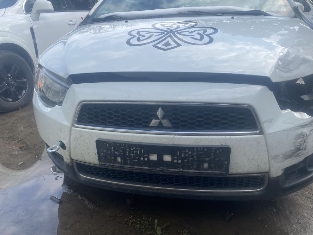 Mitsubishi Colt 1.1 face на части