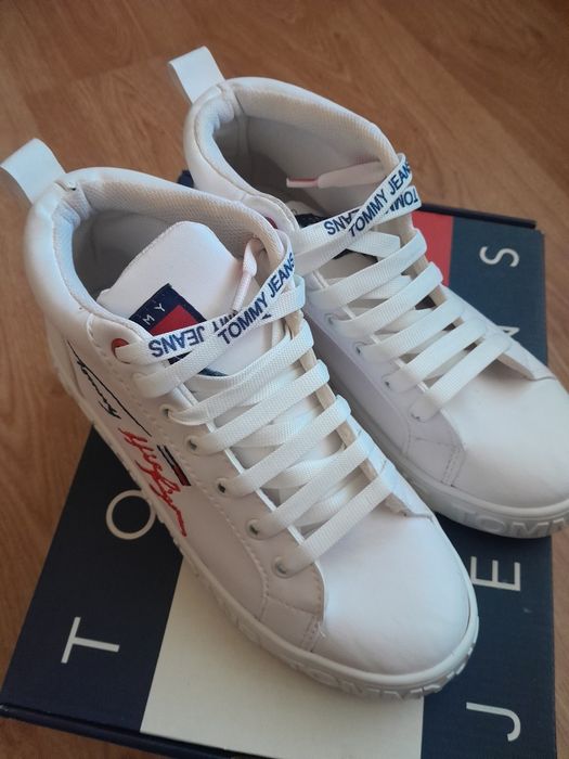 Кецове  Tommy Hilfiger  - дамски