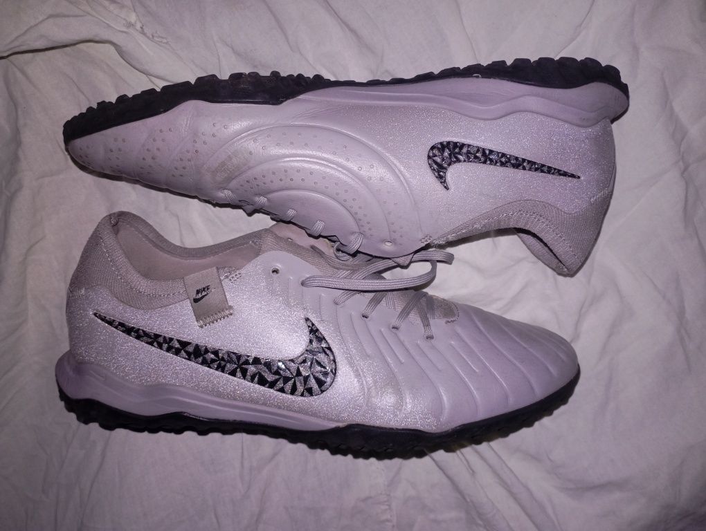 Nike tempo 43 размар были одеты два раза
